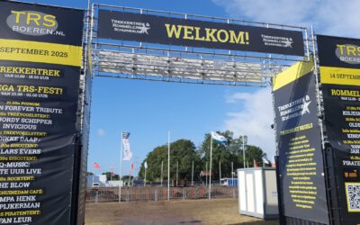 🚜 Uptodate-IT ondersteunt voor het eerst TRS Trekkertrek & Rommelcross in Schuinesloot!
